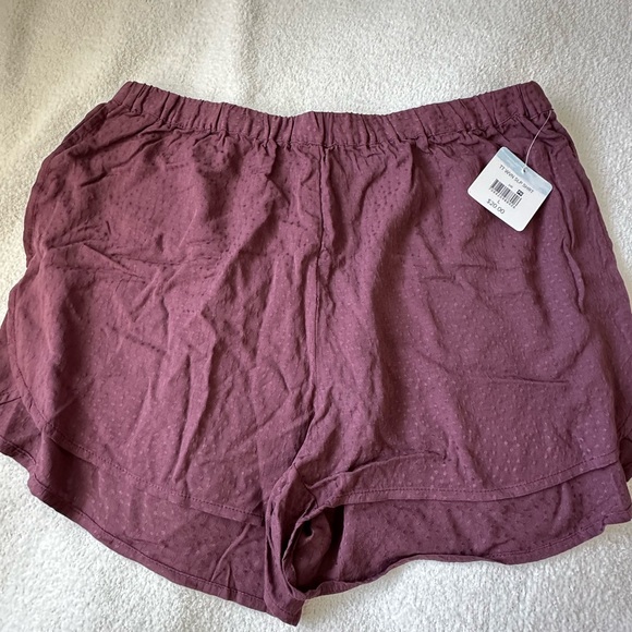 NEW! Maroon PJ short sleeve set size large, soft polkadot pattern - Picture 3 of 7